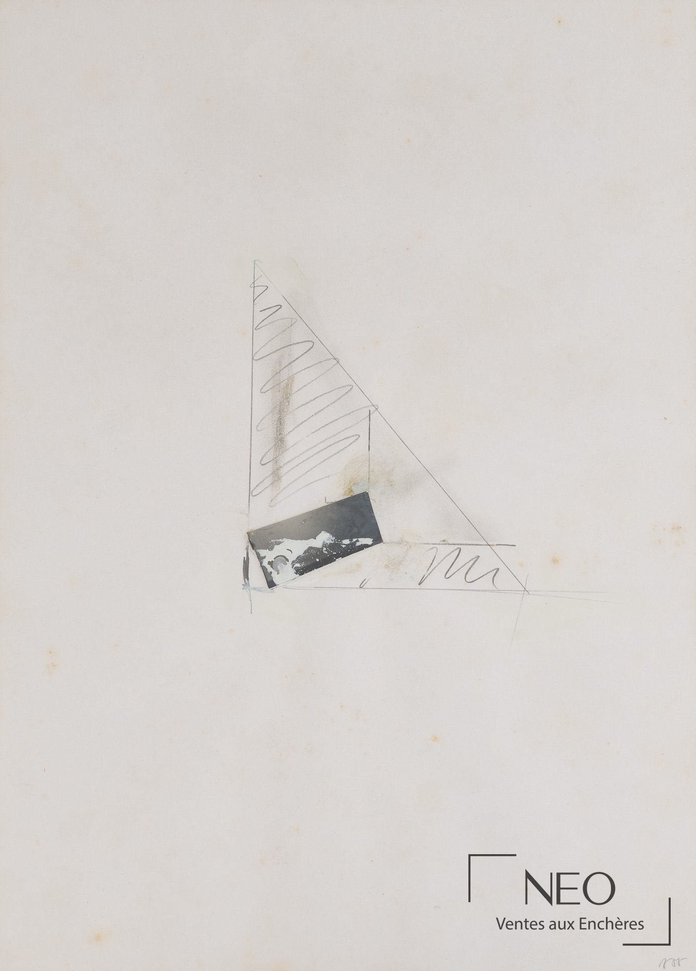 Dessin minimaliste au triangle fin avec petite touche ocre en bas